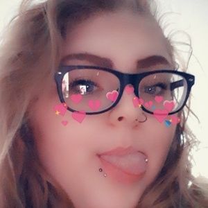 Meet your Posher, Raven